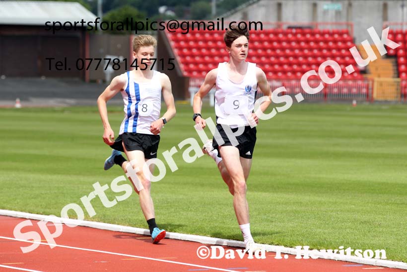 3000 metres Northumberland, Durham and Northumberland Schools, Saturday, June 19th, Gateshead Stadium. Photo: David T. Hewitson/Sports for All Pics